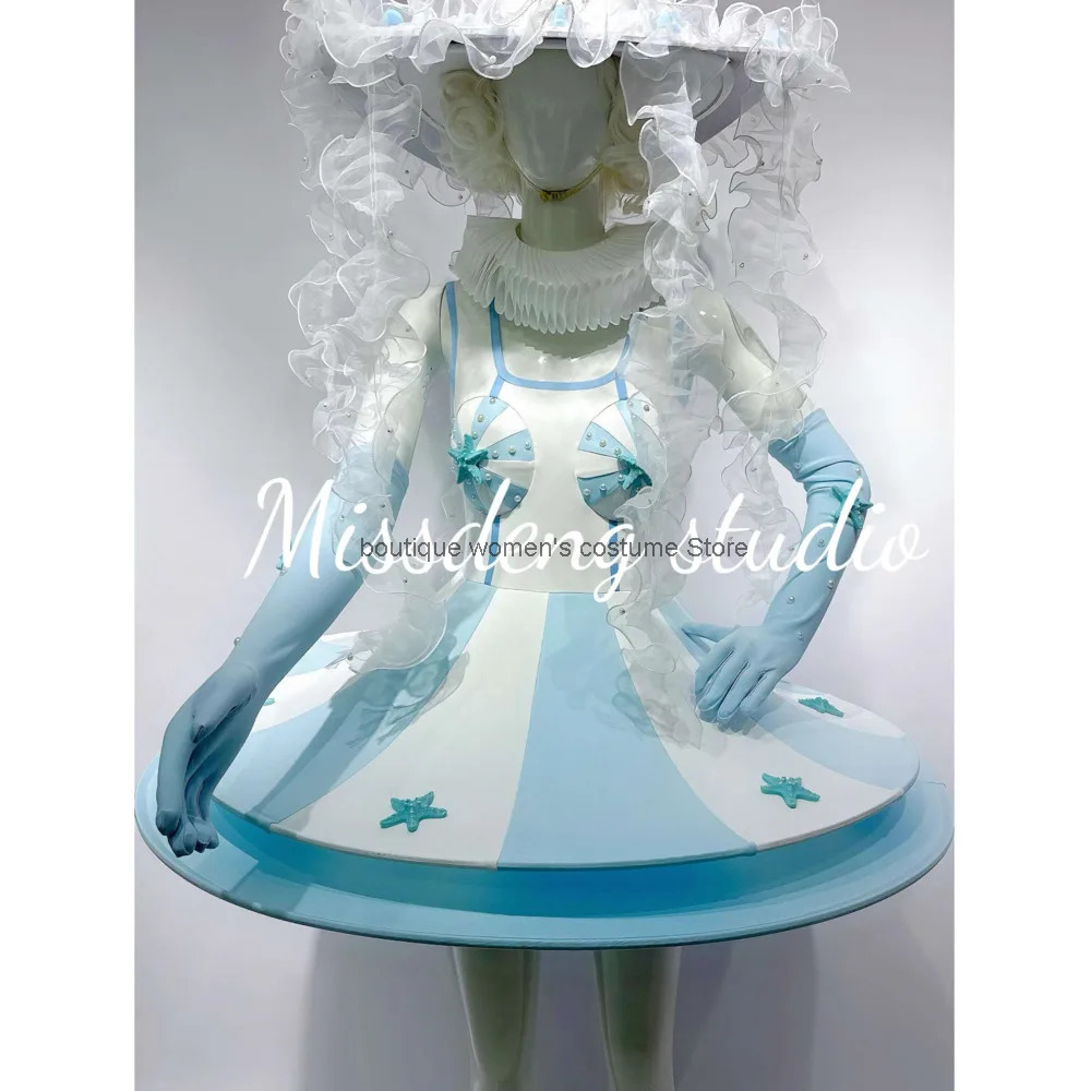 Aquarium & Marine Museum Universiti Malaysia Sabah Kota Kinabalu Sabah Reviews - Costume da parata galleggiante di carnevale